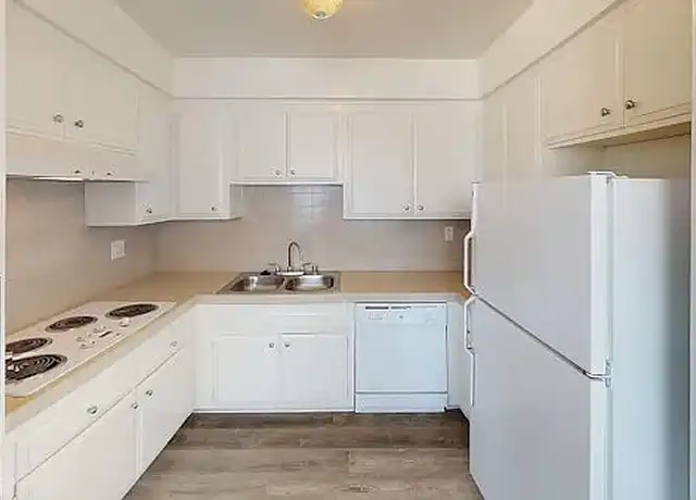 Property at RMN - Romaine Apartments - 7925 Romaine St, West Hollywood, CA, 90046, 2 beds, 2 baths, [object Object]
