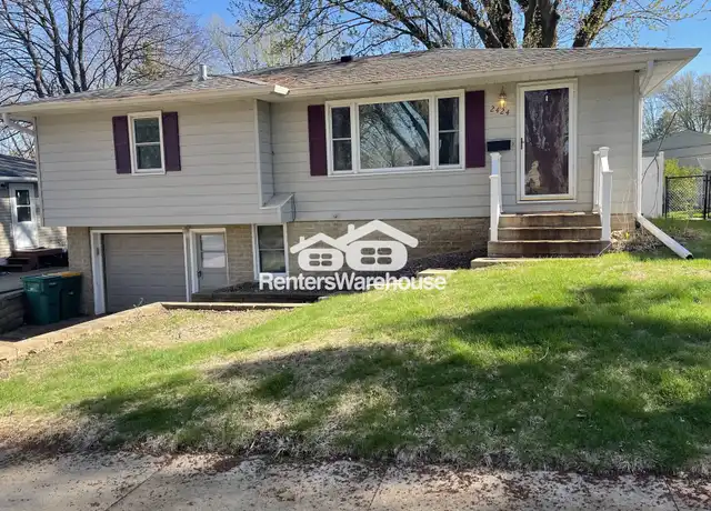 Property at 2424 25th St NW, Rochester, MN, 55901, 3 beds, 2 baths, [object Object]