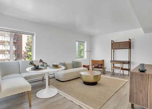 Property at Uptown Arms - 2175 NW Davis St, Portland, OR, 97210, 1 bed, 1 bath, [object Object]