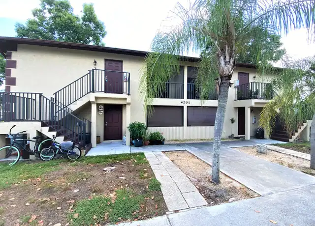 Property at 4201 Gulfstream Dr Unit C, Naples, FL, 34112, 2 beds, 1 bath, [object Object]