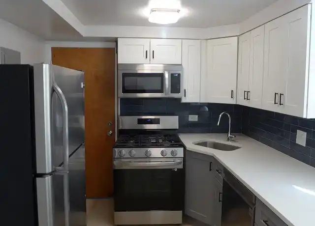 Property at 7770 Madison Bldg - 7770 Madison St, River Forest, IL, 60305, 2 beds, 1 bath, [object Object]