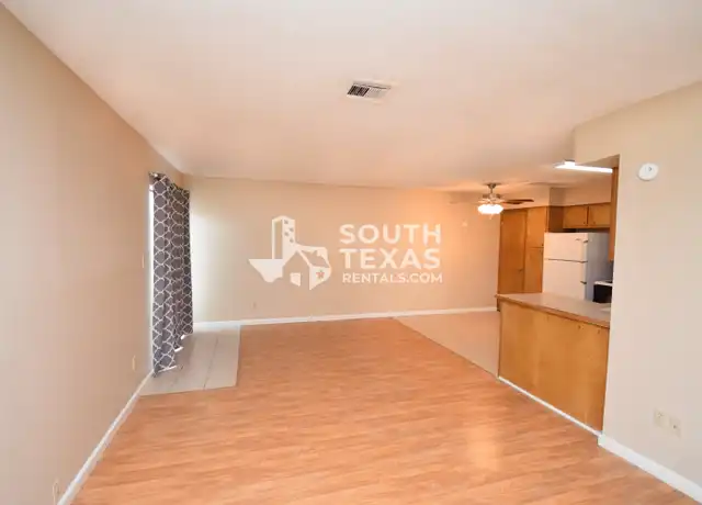 Property at 607 Sherwood Dr Unit H, Victoria, TX, 77901, 2 beds, 1.5 baths, [object Object]
