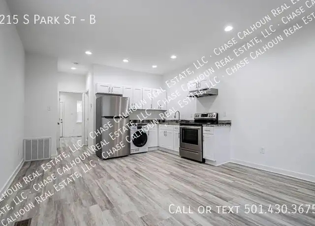 Property at 215 S Park St Unit B, Little Rock, AR, 72205, 1 bed, 1 bath, [object Object]