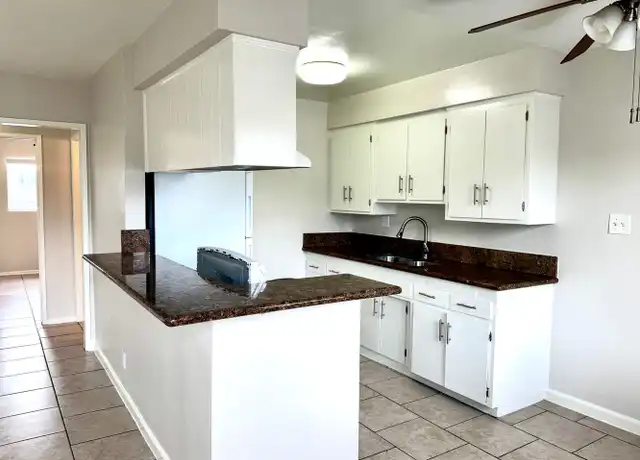 Property at 912 Gladys Ave Unit 6, Long Beach, CA, 90804, 2 beds, 1 bath, [object Object]