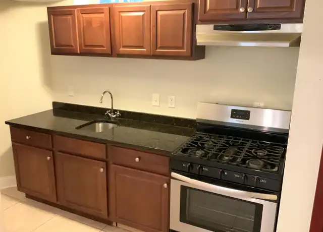 Property at 804 Hollins St Unit BASEMENT STUDIO, Baltimore, MD, 21201, 0 beds, 1 bath, [object Object]