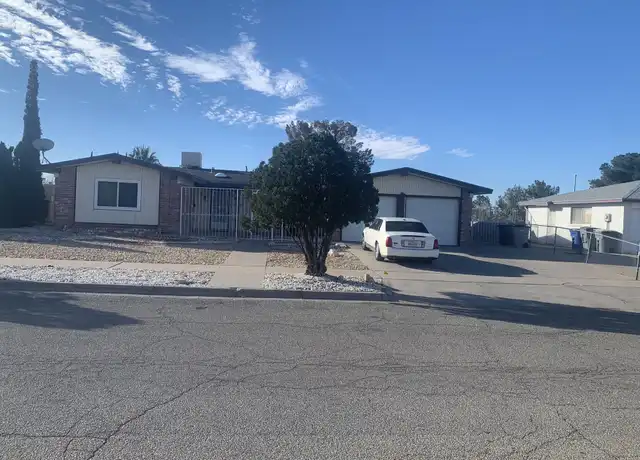 Property at 10608 Lakewood Ave, El Paso, TX, 79935, 4 beds, 3 baths, [object Object]
