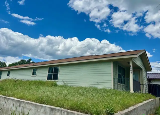 Property at 1412 Marlton St Unit A, San Marcos, TX, 78666, 3 beds, 3 baths, [object Object]