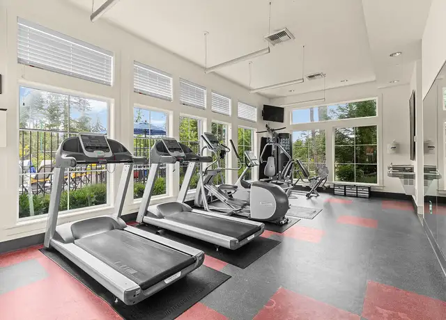 Photo of 11400 Olympus Way, Gig Harbor, WA 98332