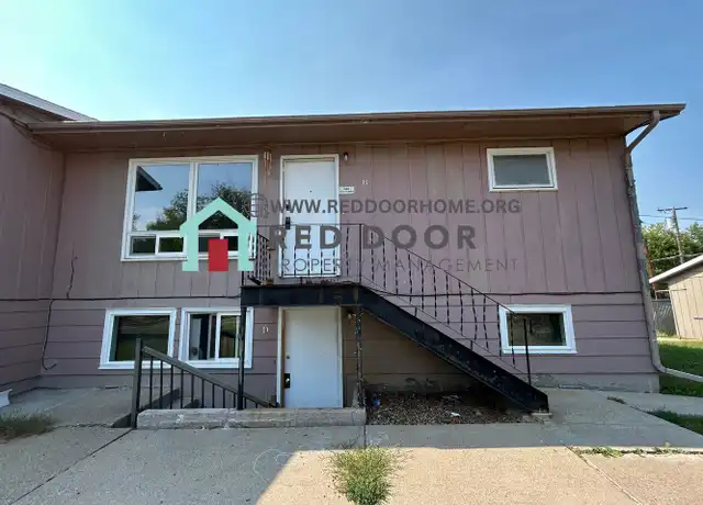 Property at 1121 5th Ave N Unit B, Great Falls, MT, 59401, 2 beds, 1 bath, [object Object]
