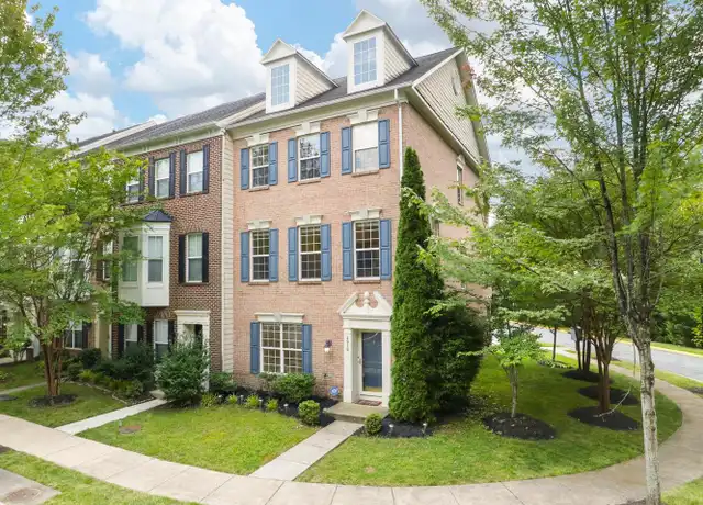Property at 4919 Chaste Tree Pl, Woodbridge, VA, 22192, 3 beds, 2.5 baths, [object Object]