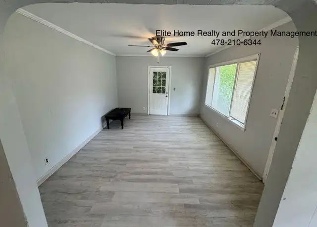 Property at 327 Woolfolk St, Macon, GA, 31217, 3 beds, 1 bath, [object Object]