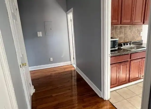 Property at 130 W 47th St Unit 32, Bayonne, NJ, 07002, 1 bed, 1 bath, [object Object]