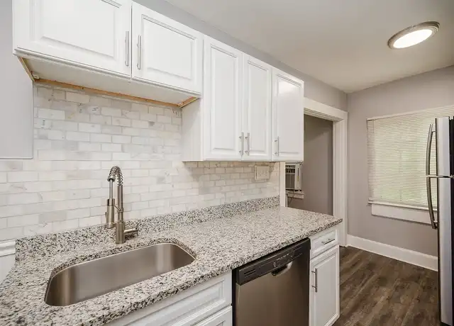 Property at Mariemont Square - 6600 Chestnut St, Cincinnati, OH, 45227, 0 beds, 1 bath, [object Object]