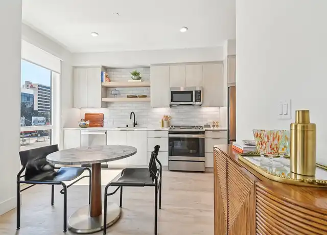 Property at Aster - 250 E Broadway, Long Beach, CA, 90802, 0-3 beds, 1-2 bath, [object Object]
