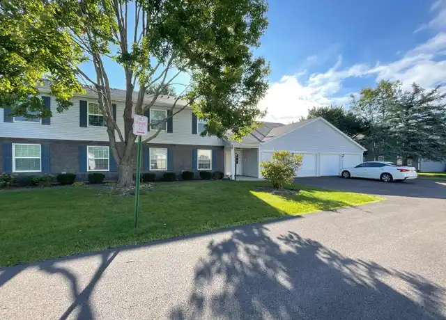 Property at 690 Thorntree Ct Unit D1, Bartlett, IL, 60103, 2 beds, 2 baths, [object Object]