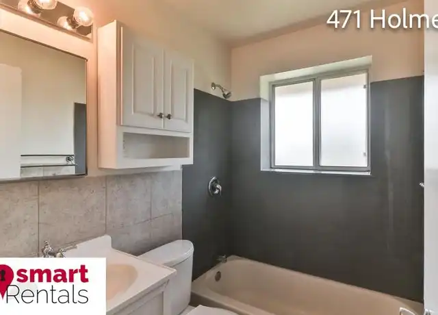 Property at 471 S Holmes Ave, Kirkwood, MO, 63122, 2 beds, 1 bath, [object Object]