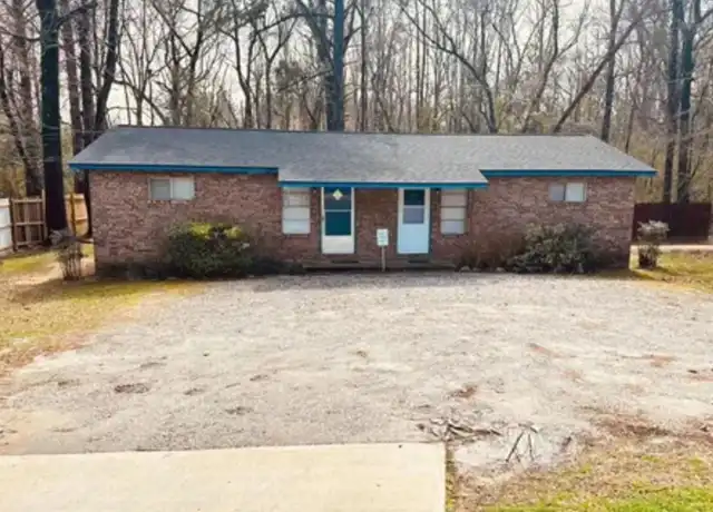 Property at 1611 5th St S Unit B, Phenix City, AL, 36869, 2 beds, 1 bath, [object Object]