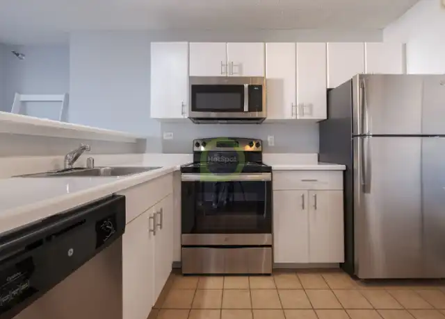 Property at 452 E Ohio St, Chicago, IL, 60611, 1 bed, 1 bath, [object Object]