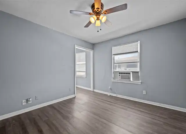 Property at 1919 McDuffie St Unit 2, Houston, TX, 77019, 1 bed, 1 bath, [object Object]