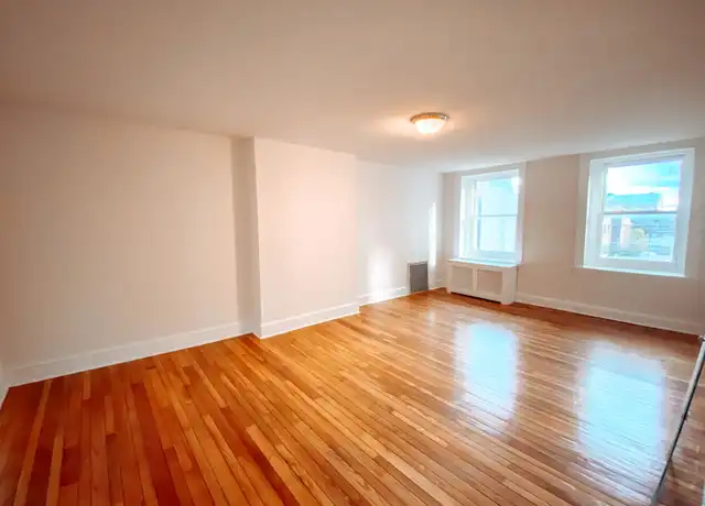 Property at 2027 Walnut St Unit 4, Philadelphia, PA, 19103, 1 bed, 1 bath, [object Object]