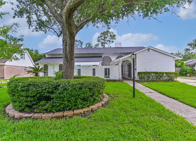 Property at 18330 Cape Bahamas Ln, Houston, TX, 77058, 4 beds, 2.5 baths, [object Object]