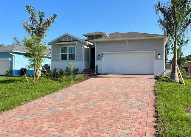 Property at 4454 Pine Lake Rd, Bonita Springs, FL, 34134, 4 beds, 2 baths, [object Object]