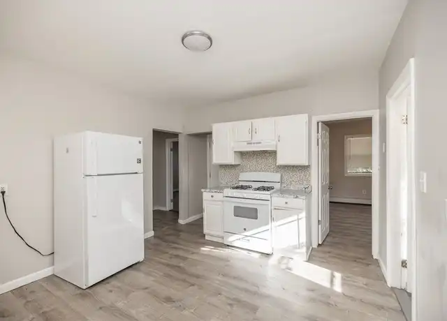 Property at 61 Ellsworth St Unit 1, Brockton, MA, 02301, 3 beds, 1 bath, [object Object]