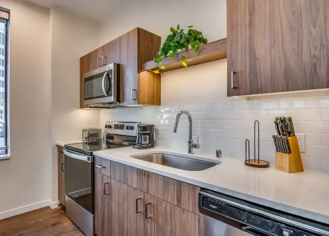 Property at 225 Main St Unit 312, Menasha, WI, 54952, 1 bed, 1 bath, [object Object]