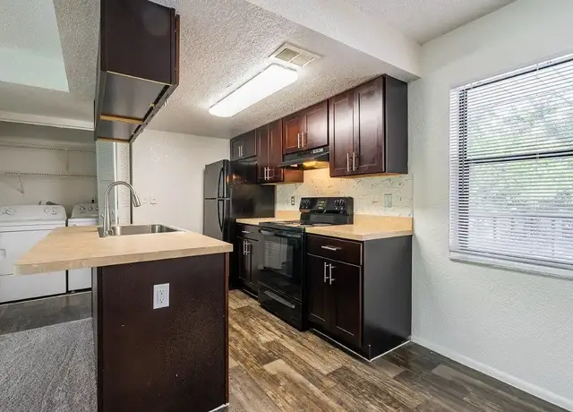 Photo of 16321 Bolesta Rd, Clearwater, FL 33760
