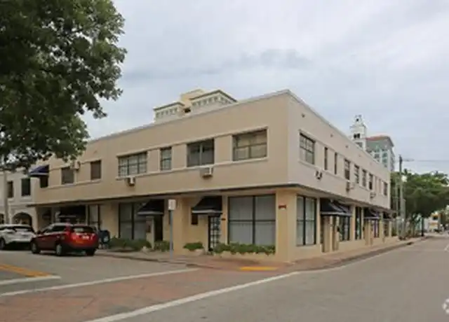Property at 384 Minorca Ave Unit 3, Coral Gables, FL, 33134, 1 bed, 1 bath, [object Object]