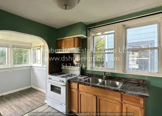 Property at 926 N Martin Luther King Jr Blvd, Lansing, MI, 48915, 3 beds, 1.5 baths, [object Object]