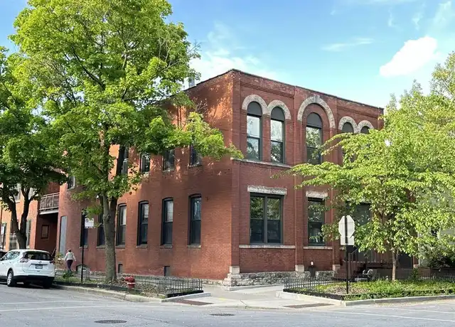 Property at 1848 W Henderson St Unit LOFT1, Chicago, IL, 60657, 3 beds, 2 baths, [object Object]