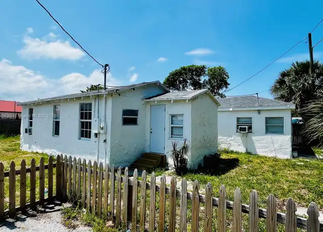 Property at 1909 Windsor Ave Unit 1909, West Palm Beach, FL, 33407, 2 beds, 1 bath, [object Object]