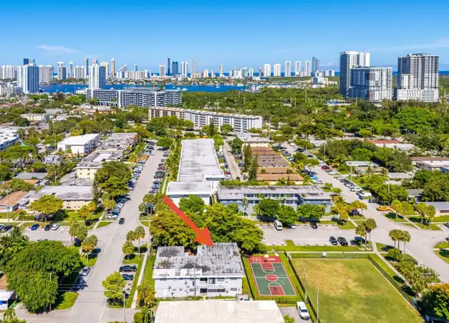 Property at 16890 NE 21st Ave Unit 4, North Miami Beach, FL, 33162, 1 bed, 1 bath, [object Object]