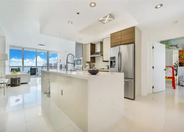 Property at 888 Biscayne Blvd #3005, Miami, FL, 33132, 2 beds, 2 baths, [object Object]