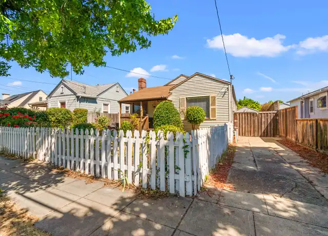 Property at 2307 109th Ave, Oakland, CA, 94603, 2 beds, 1 bath, [object Object]