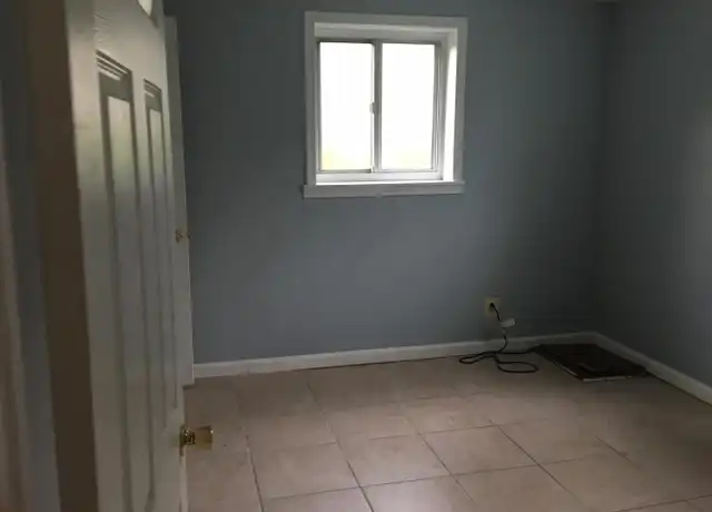 Property at 1518 James St, Woodbridge, VA, 22191, 3 beds, 1.5 baths, [object Object]