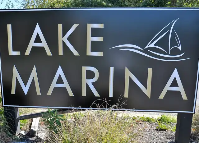 Property at Lake Marina - 9515 Shoreland Ln, Indianapolis, IN, 46229, 1 bed, 1 bath, [object Object]
