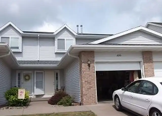 Property at 2690 6th St, Marion, IA, 52302, 3 beds, 2.5 baths, [object Object]