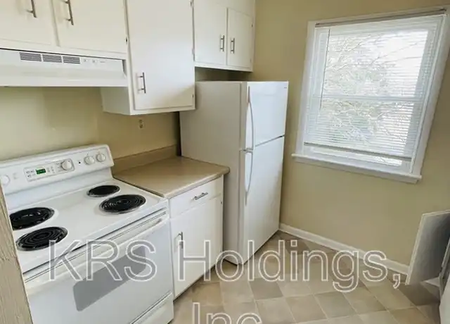 Property at 1367 W Ocean View Ave Unit 2, Norfolk, VA, 23503, 2 beds, 1 bath, [object Object]