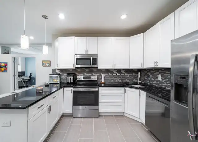 Property at 75 Liberty Ave Unit D23, Jersey City, NJ, 07306, 2 beds, 1 bath, [object Object]
