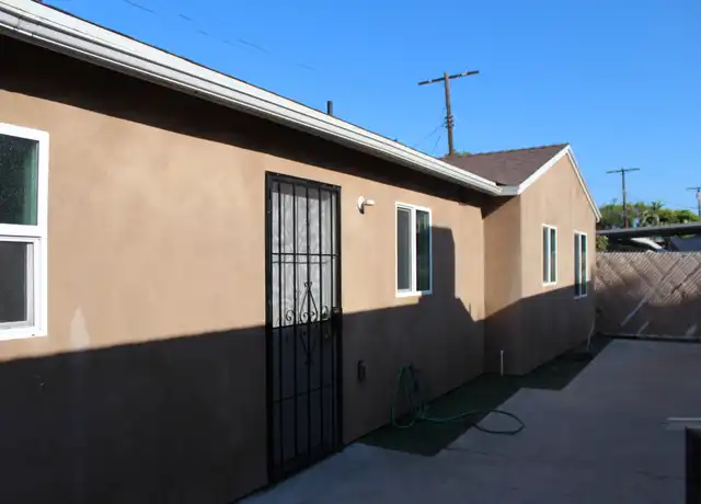 Property at 8155 Cantaloupe Ave, Panorama City, CA, 91402, 2 beds, 2 baths, [object Object]