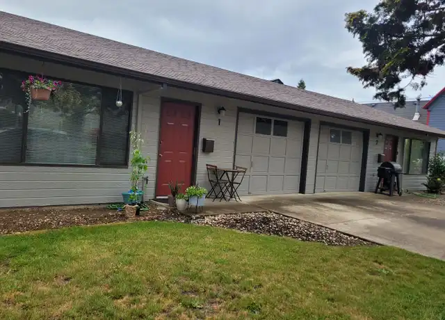 Property at 237 SE Clay St Unit 1, Dallas, OR, 97338, 2 beds, 1 bath, [object Object]