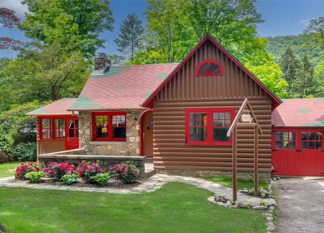 Property at 16 Locust Dr, Cold Spring, NY, 10516, 2 beds, 3.5 baths, [object Object]