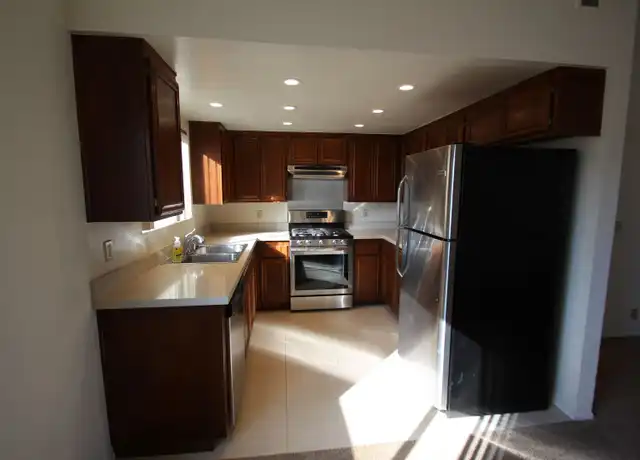Property at 119 Loma Vista St Unit 06, El Segundo, CA, 90245, 2 beds, 1 bath, [object Object]
