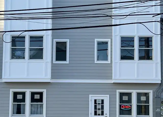 Property at 6717 Atlantic Ave Unit 2, Ventnor City, NJ, 08406, 3 beds, 2 baths, [object Object]