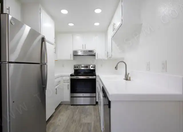 Property at 4750 35th St, San Diego, CA, 92116, 2 beds, 1 bath, [object Object]