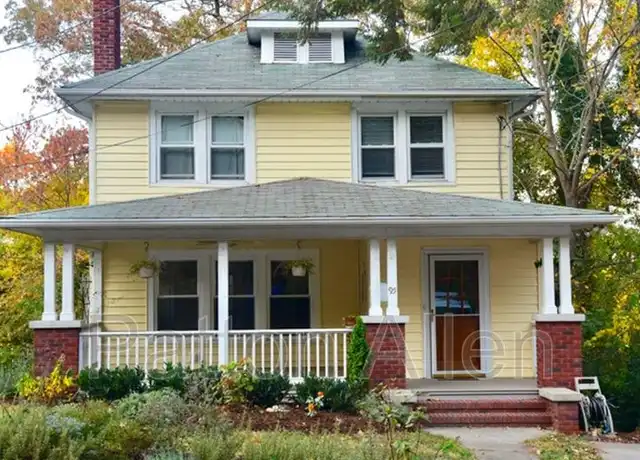 Property at 95 Buchanan Ave, Asheville, NC, 28801, 3 beds, 2 baths, [object Object]