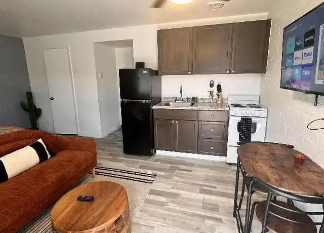 Property at 110 S Wilson St, Tempe, AZ, 85281, 0 beds, 1 bath, [object Object]