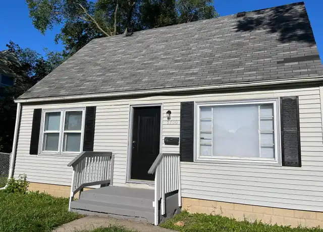 Property at 5700 N 60th St, Milwaukee, WI, 53218, 4 beds, 1 bath, [object Object]
